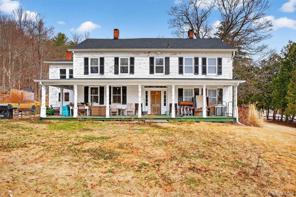 611 Peekskill Hollow Road Putnam Valley NY 10579