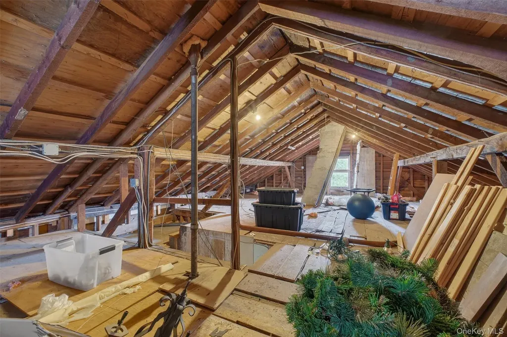 611 Peekskill Hollow Road Putnam Valley NY 10579