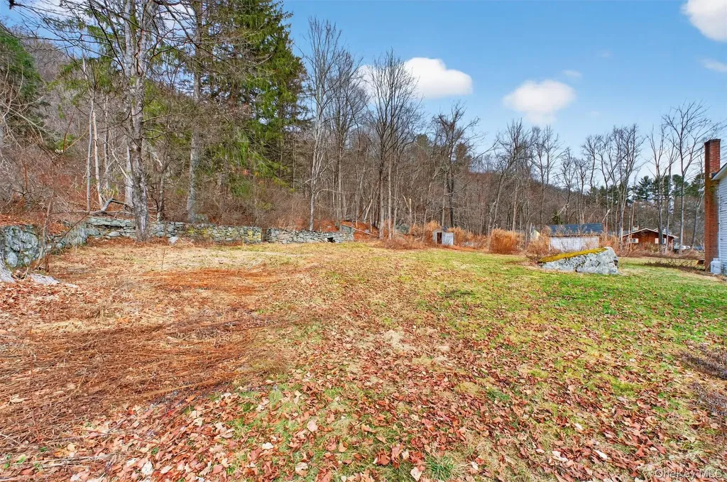 611 Peekskill Hollow Road Putnam Valley NY 10579