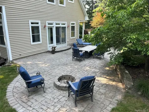 25 Navajo Trail Sloatsburg NY 10974