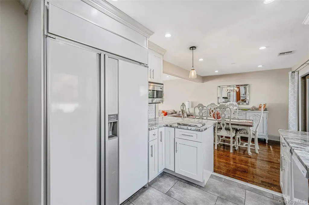 66 Virginia Avenue Oceanside NY 11572