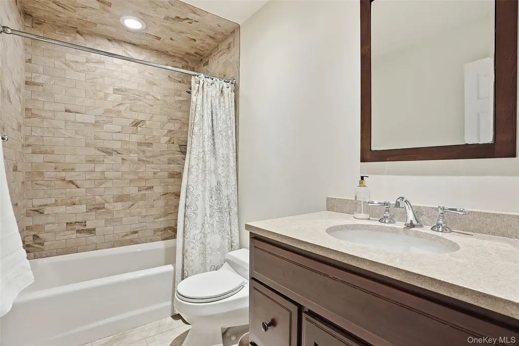 4 Ellis Court Rye NY 10580