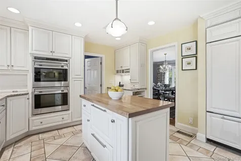 4 Ellis Court Rye NY 10580