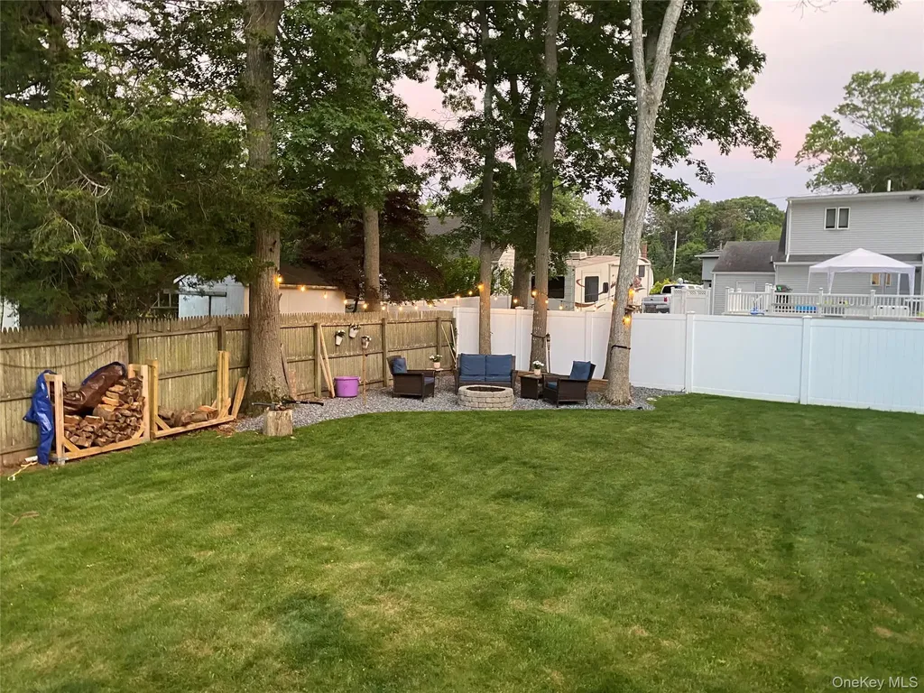 6 Robinson Street Shoreham NY 11786