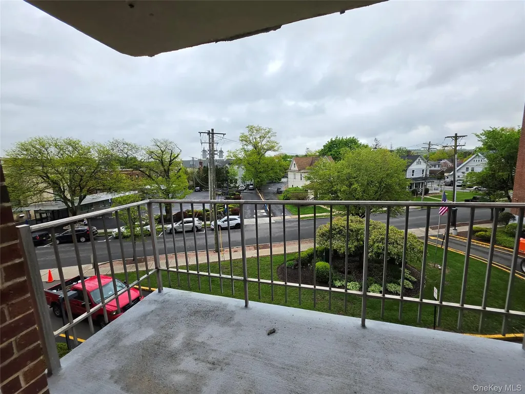 35 Park Avenue Suffern NY 10901