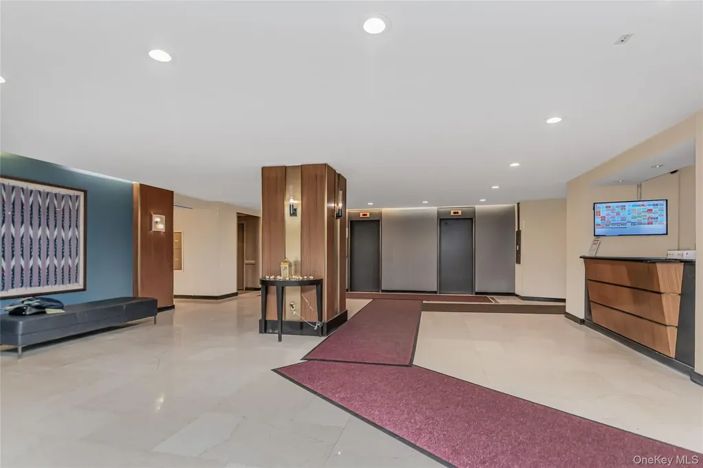 2500 Johnson Avenue Bronx NY 10463