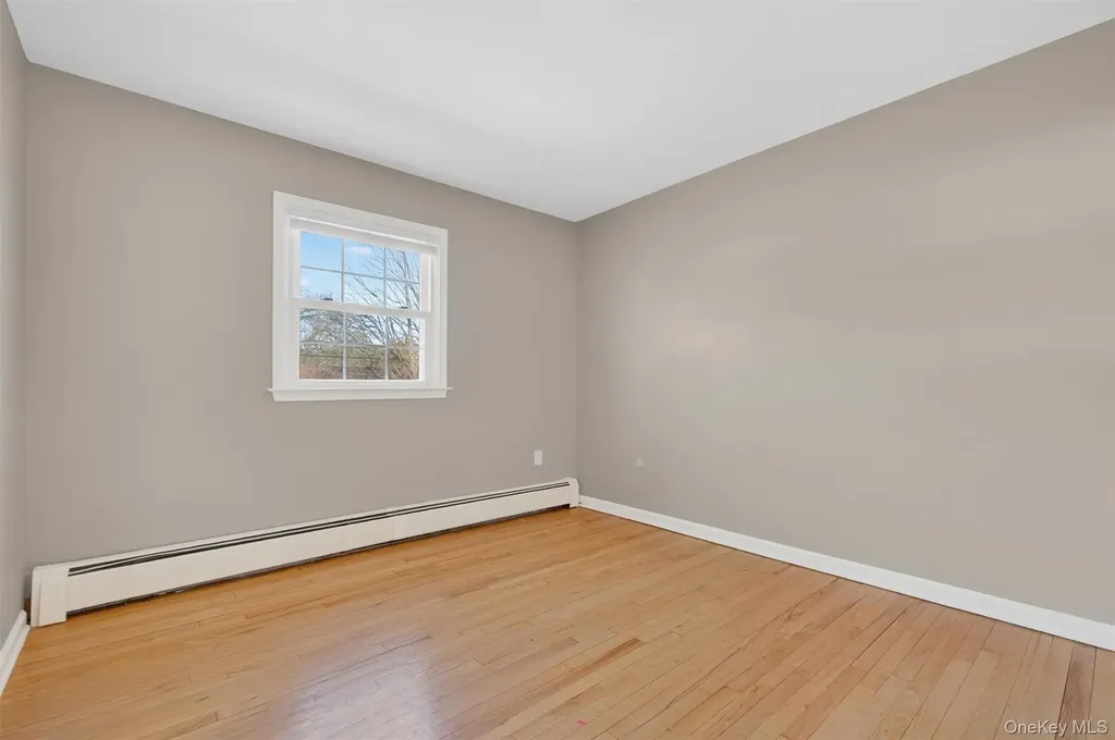19 Split Tree Drive New Windsor NY 12553