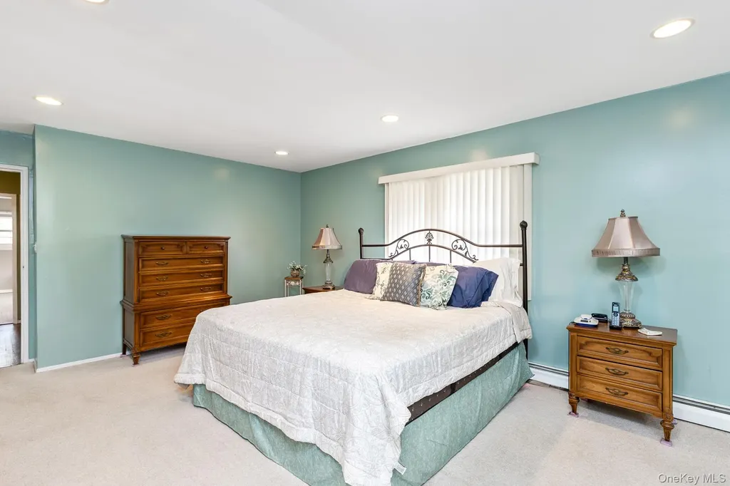 61 Hurtin Boulevard Smithtown NY 11787