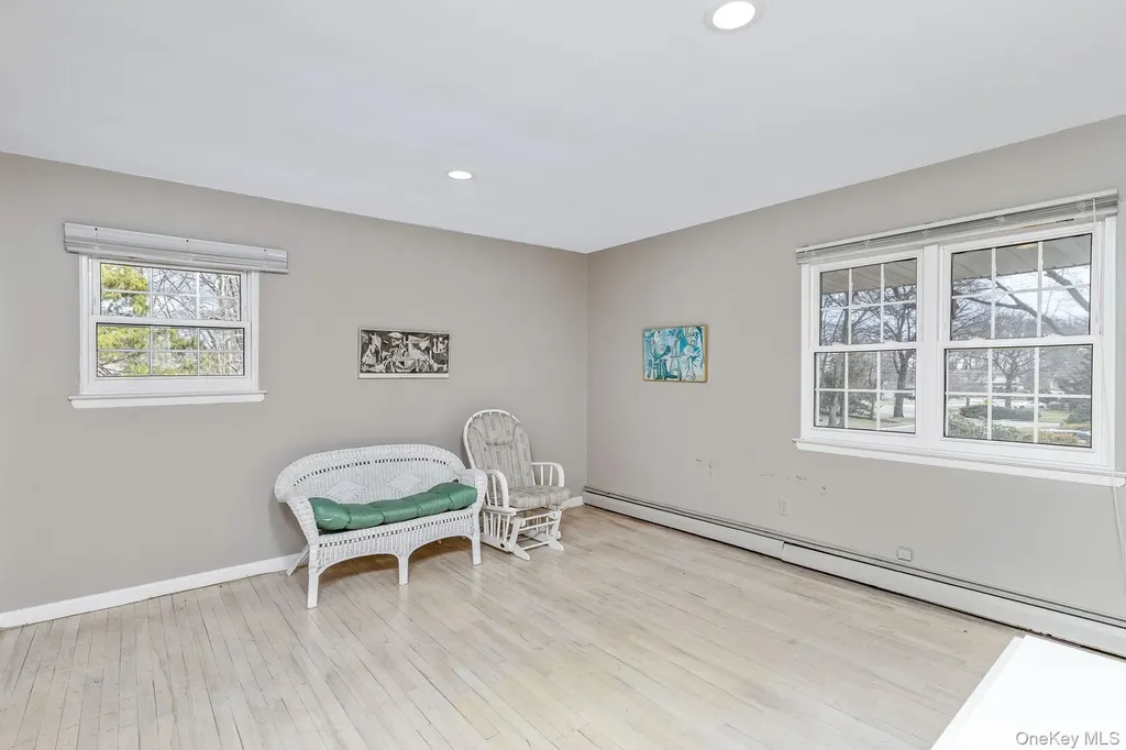61 Hurtin Boulevard Smithtown NY 11787