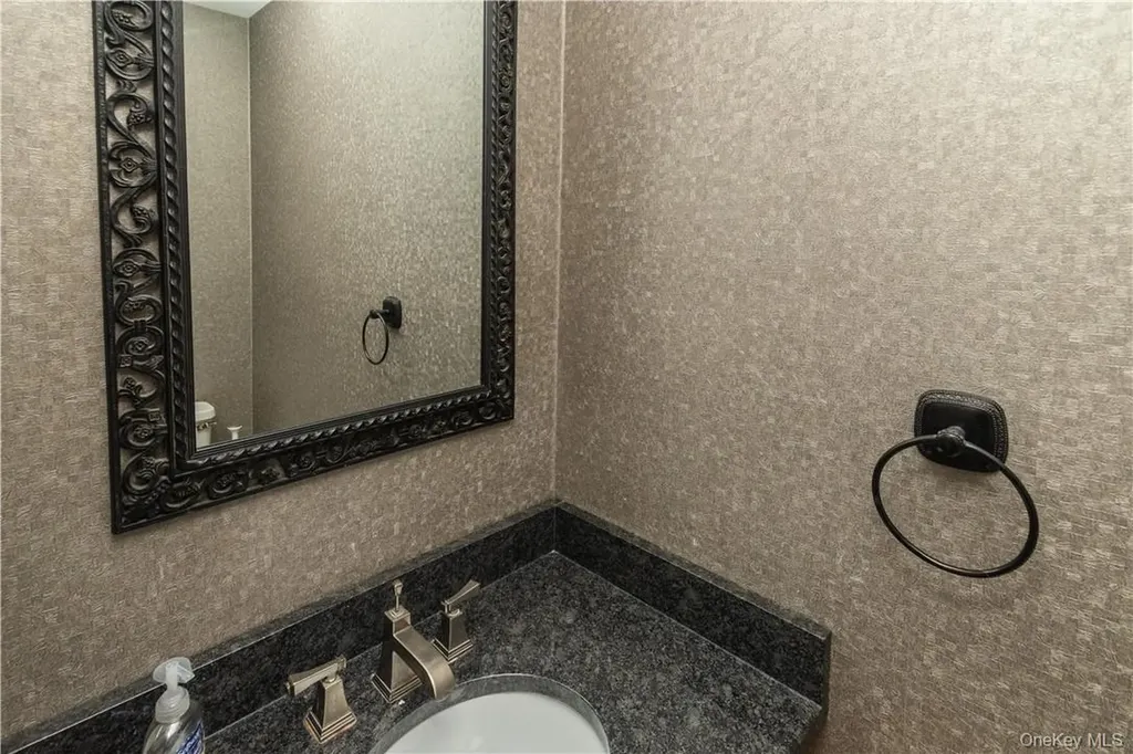 11 Peterson Road Monroe NY 10950