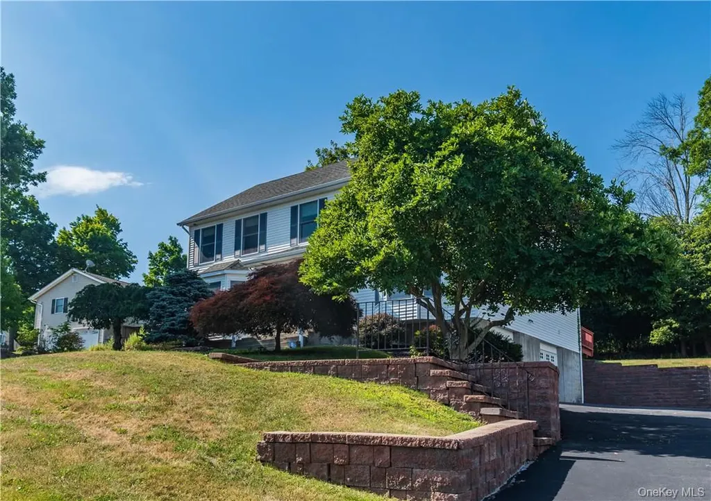 11 Peterson Road Monroe NY 10950