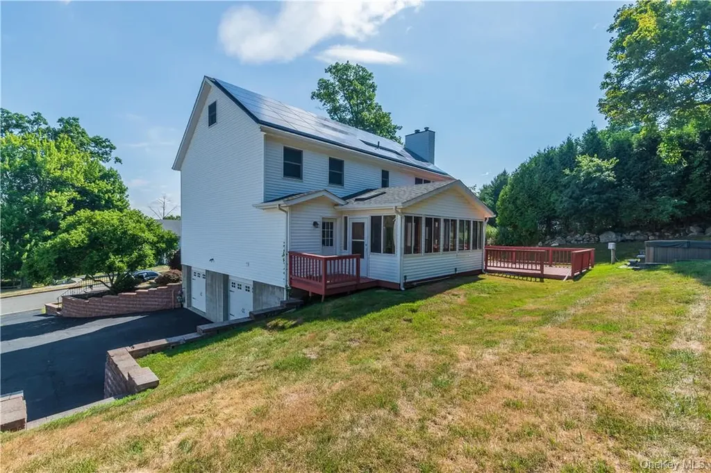 11 Peterson Road Monroe NY 10950
