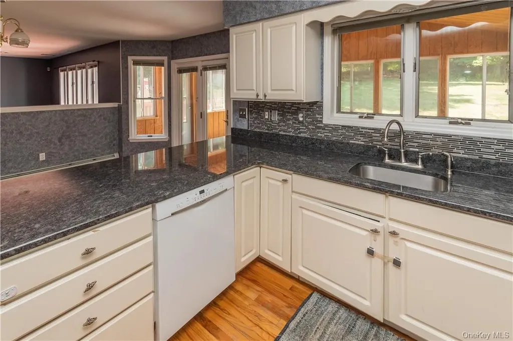 11 Peterson Road Monroe NY 10950