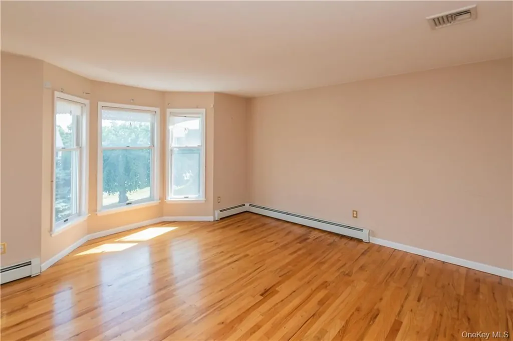 11 Peterson Road Monroe NY 10950
