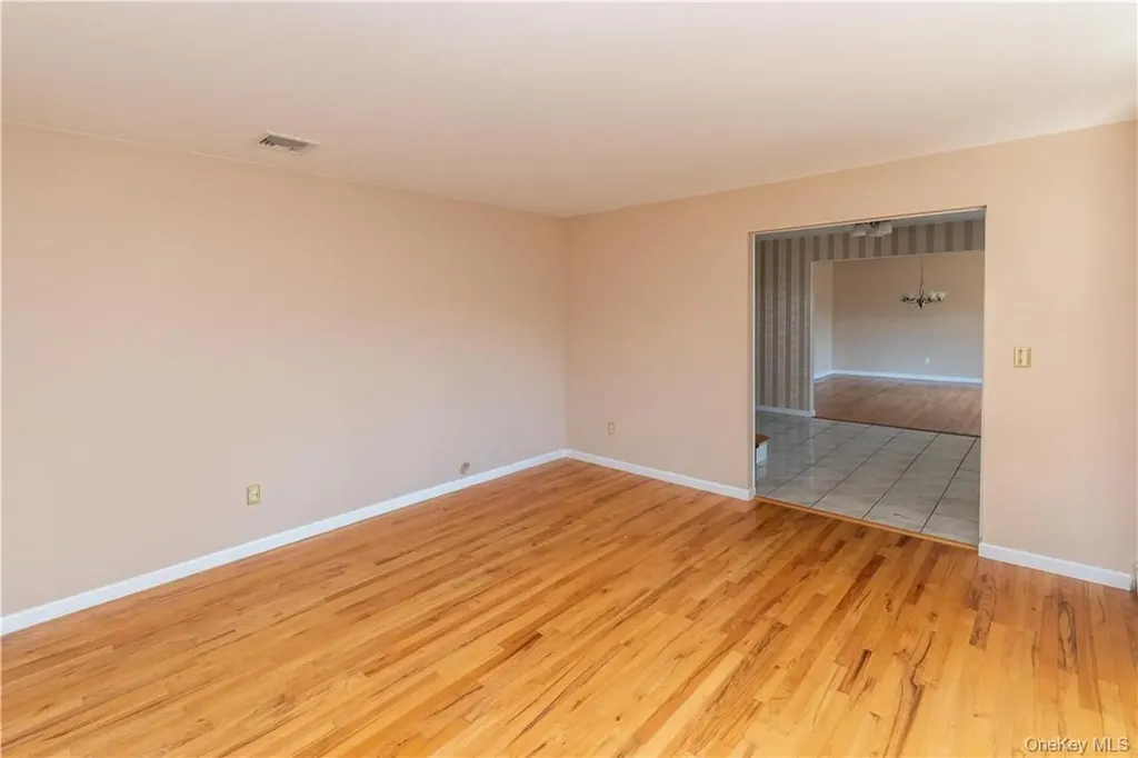 11 Peterson Road Monroe NY 10950