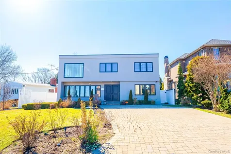 149-62 Powells Cove Boulevard Whitestone NY 11357