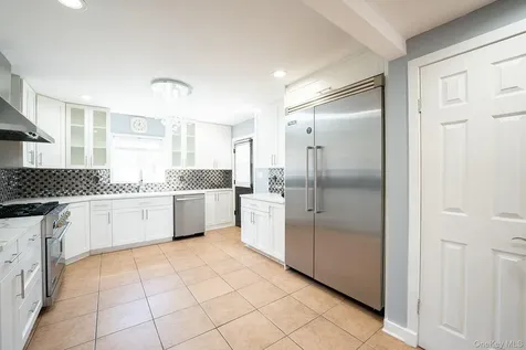 149-62 Powells Cove Boulevard Whitestone NY 11357