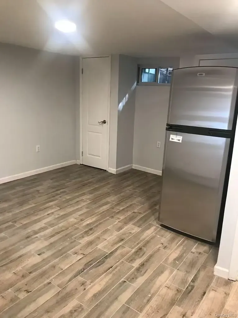 14849 58th Road Flushing NY 11355