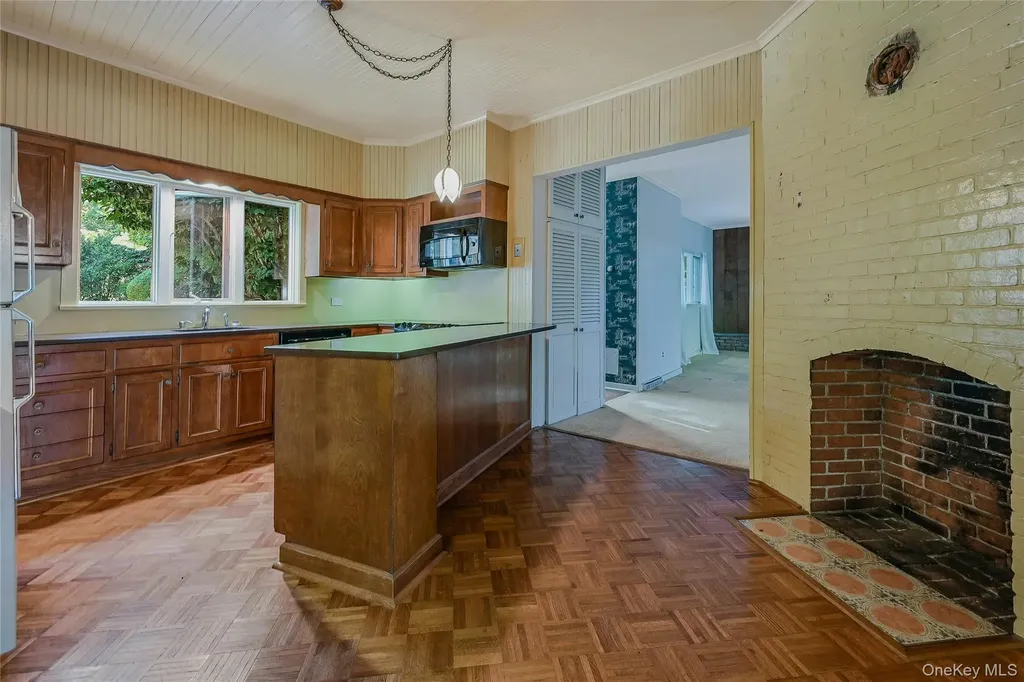 825 Munn Lane Orient NY 11957