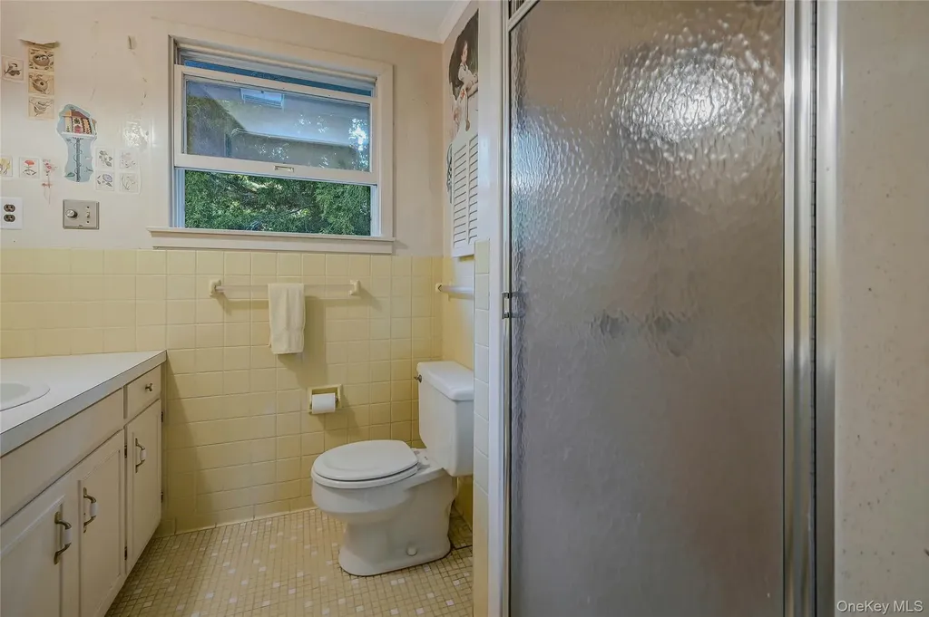 825 Munn Lane Orient NY 11957