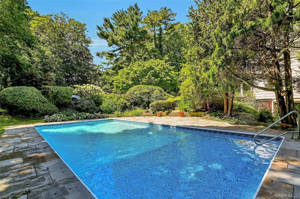 825 Munn Lane Orient NY 11957