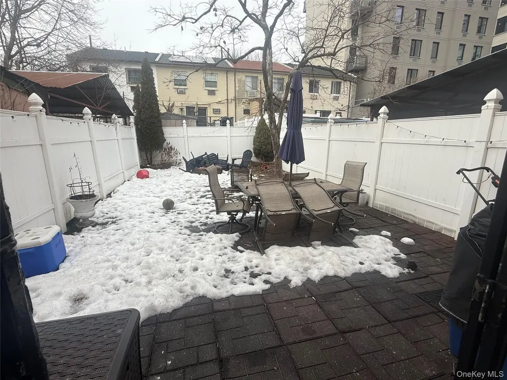 2171 Arthur Avenue Bronx NY 10457