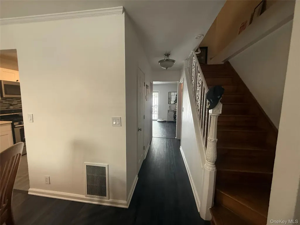 2171 Arthur Avenue Bronx NY 10457