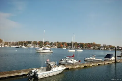 132 W Boston Post Road Mamaroneck NY 10543