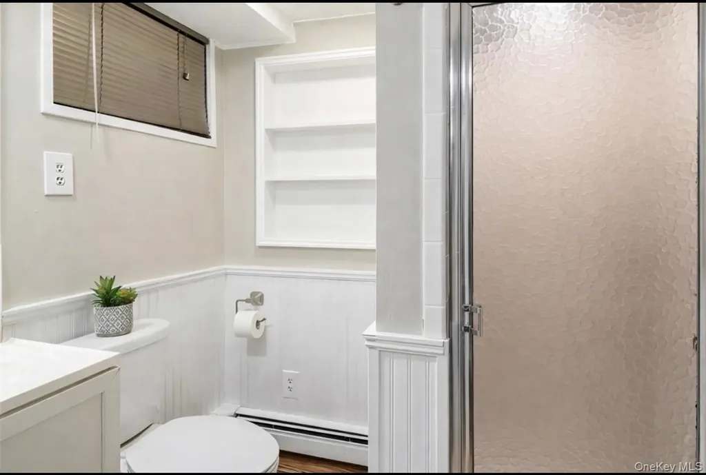 1925 Radcliff Avenue Bronx NY 10462