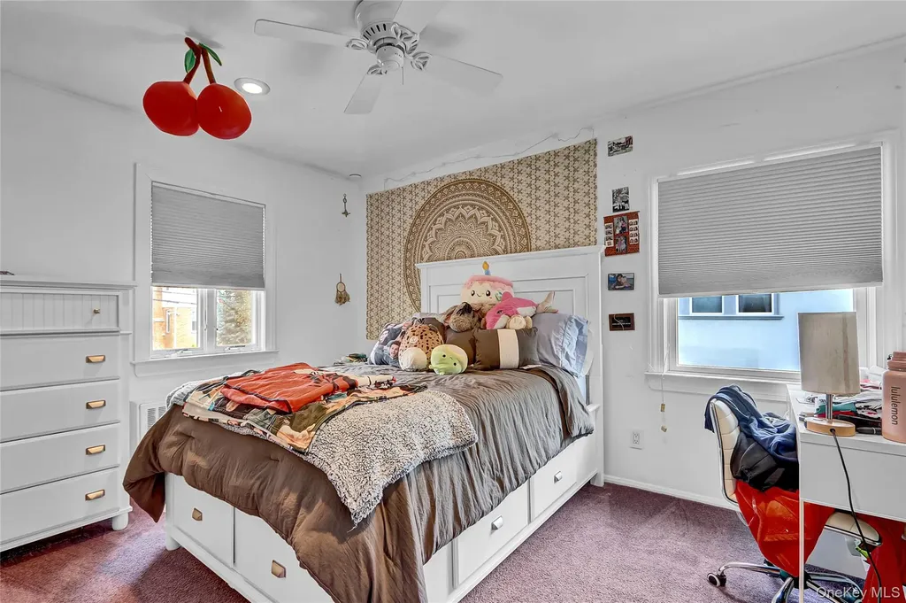 2070 Beverly Way Merrick NY 11566