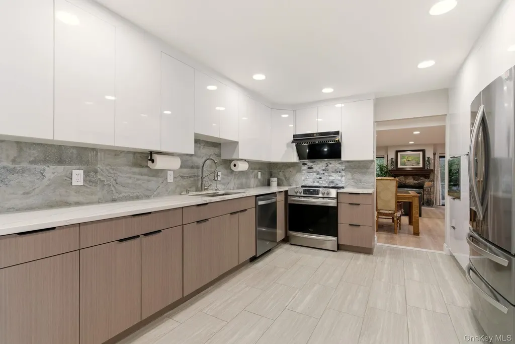 261 Vista Drive Jericho NY 11753