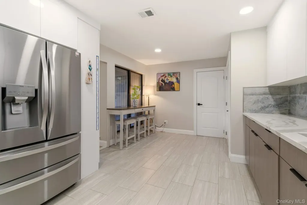 261 Vista Drive Jericho NY 11753