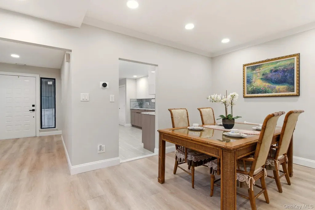261 Vista Drive Jericho NY 11753