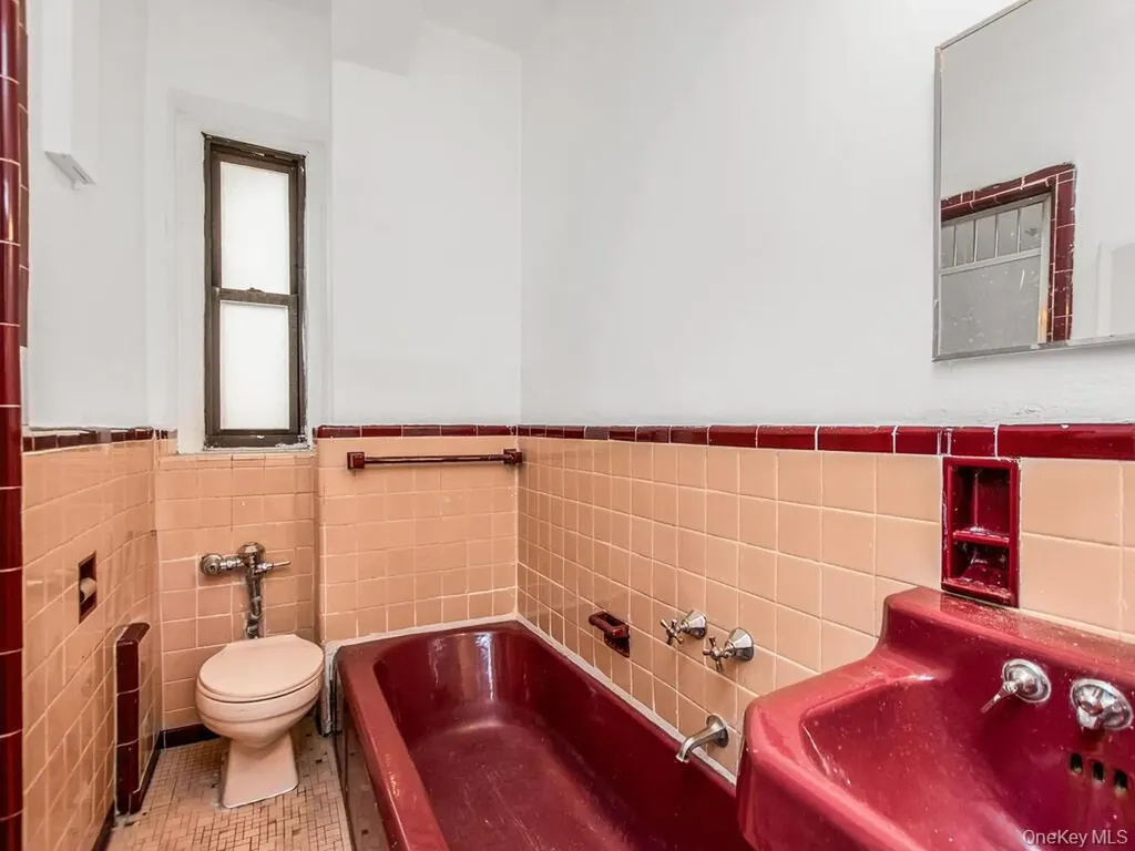 860 Grand Concourse Bronx NY 10451