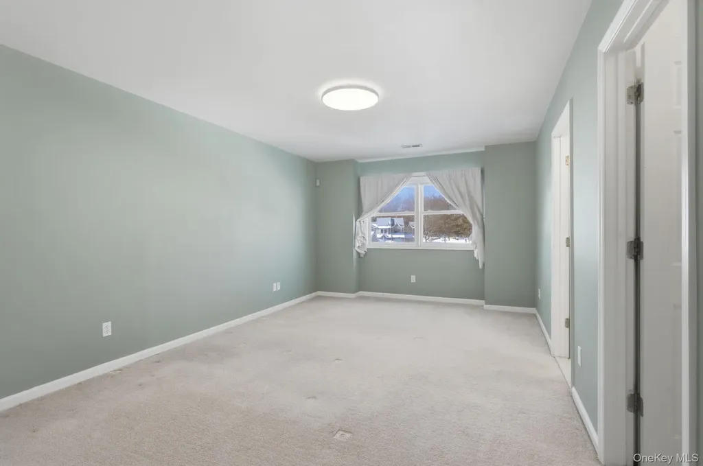 39 Deer Crossing Drive Fishkill NY 12524