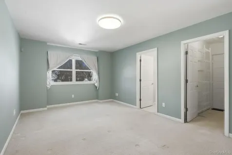 39 Deer Crossing Drive Fishkill NY 12524