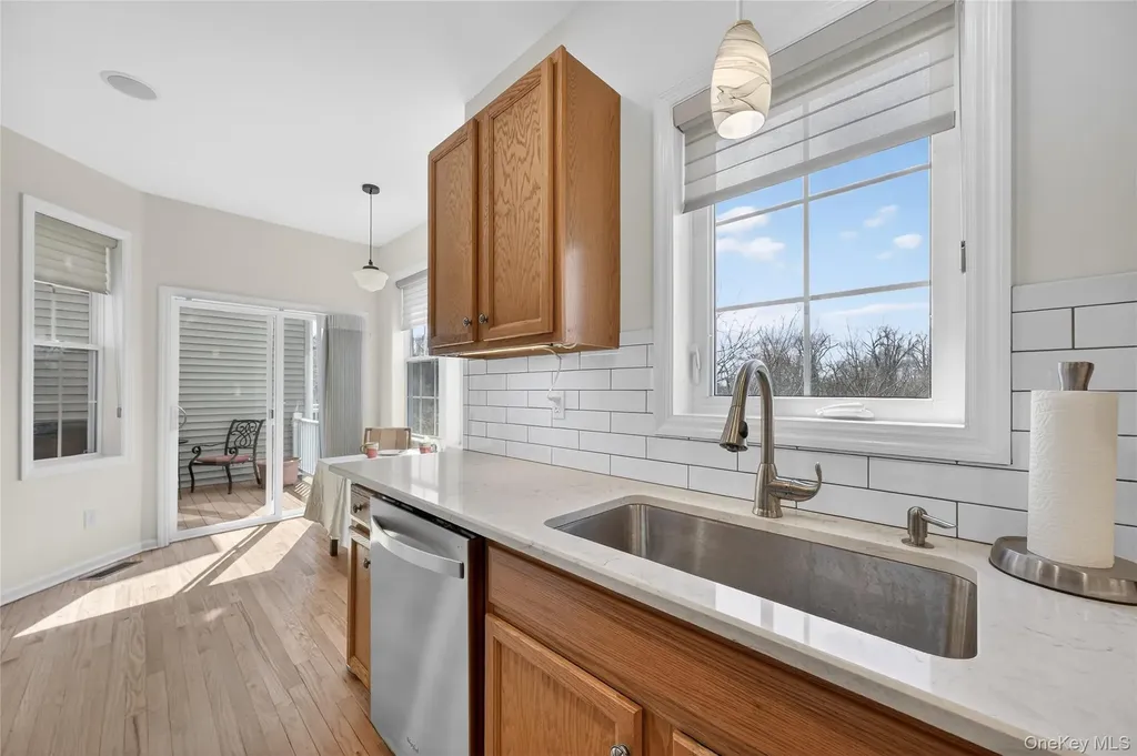 136 N River Drive Beacon NY 12508