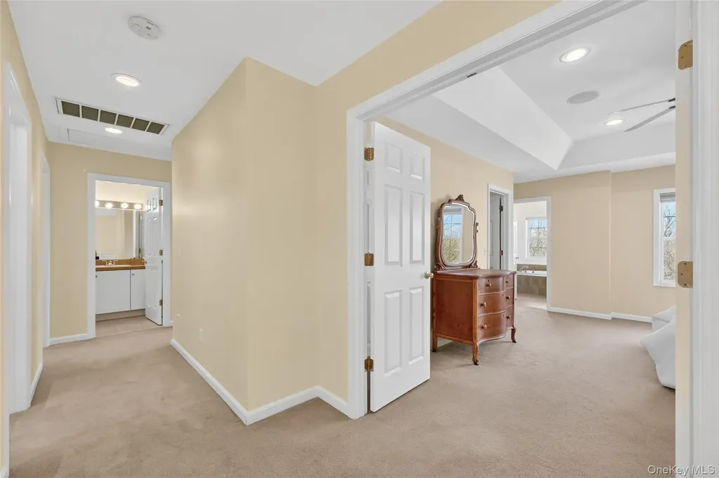 136 N River Drive Beacon NY 12508