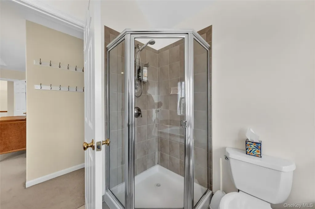 136 N River Drive Beacon NY 12508