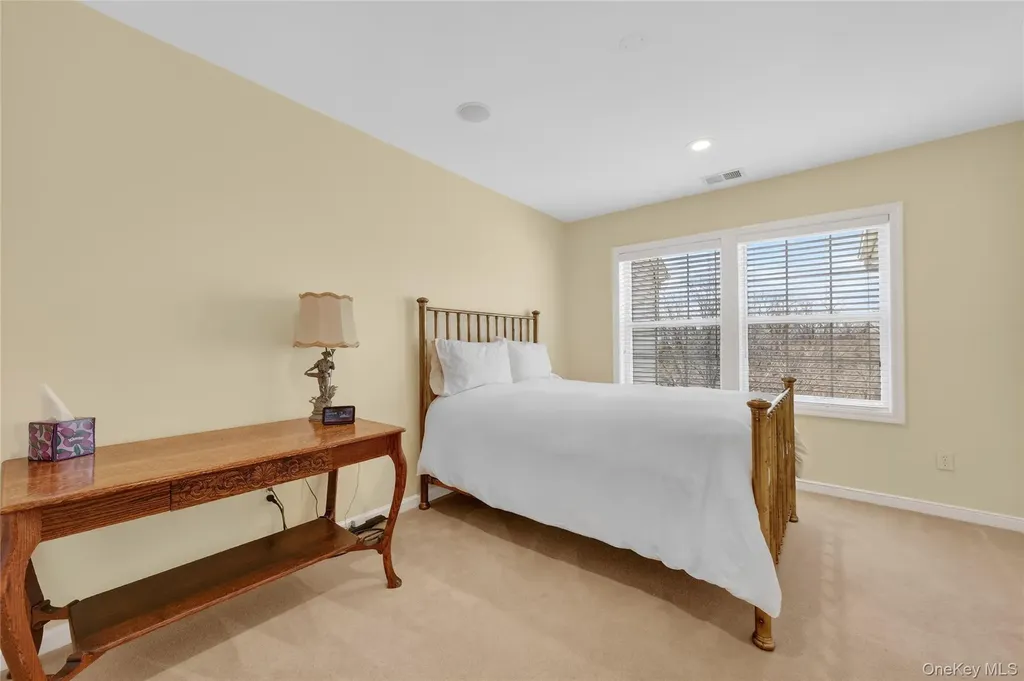 136 N River Drive Beacon NY 12508