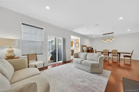 136 N River Drive Beacon NY 12508