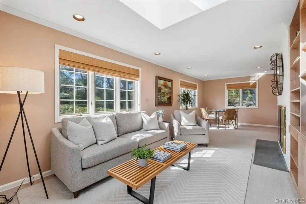 1 Normandy Lane Scarsdale NY 10583