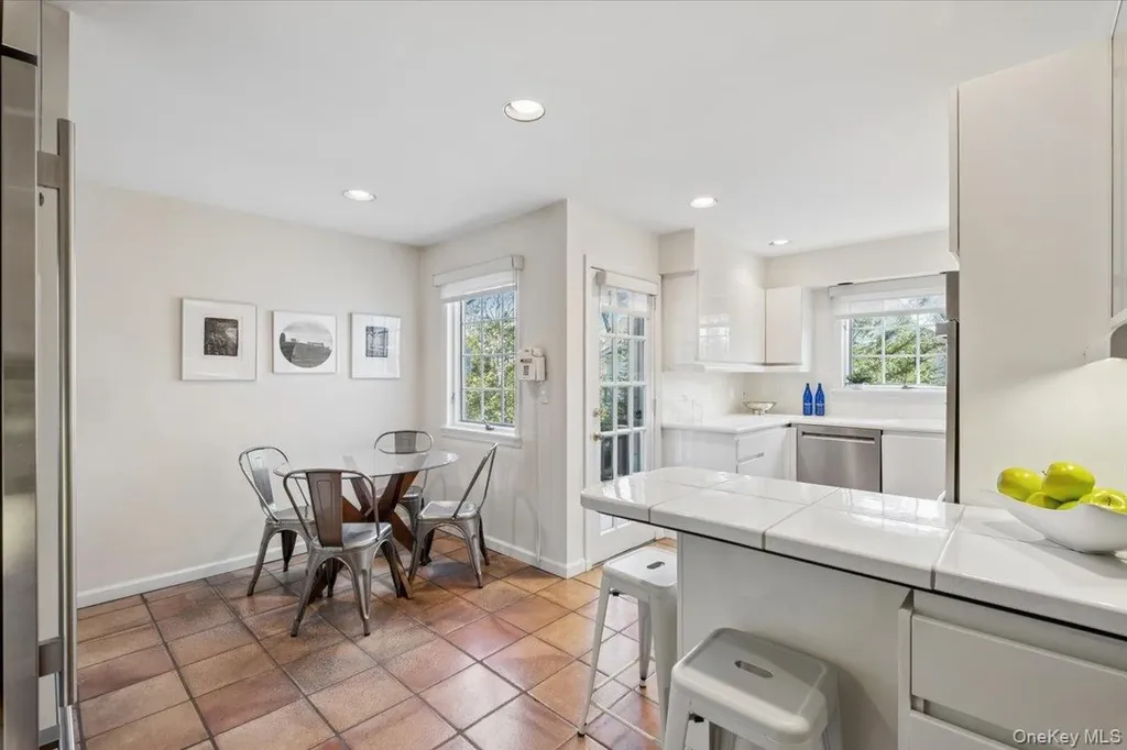 1 Normandy Lane Scarsdale NY 10583