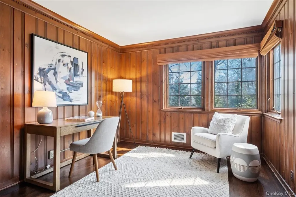 1 Normandy Lane Scarsdale NY 10583