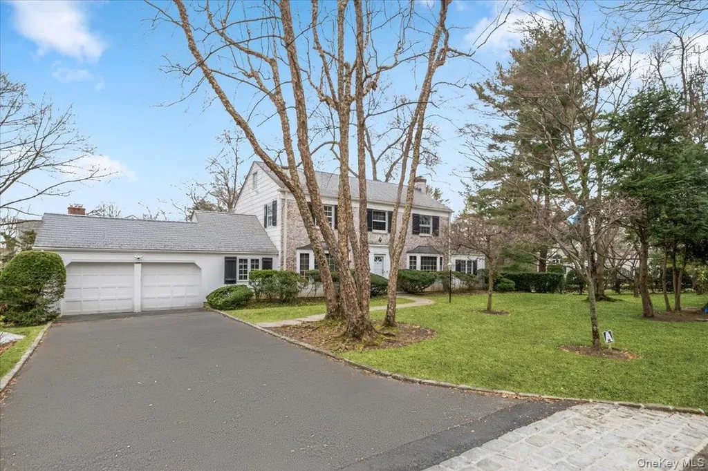 1 Normandy Lane Scarsdale NY 10583