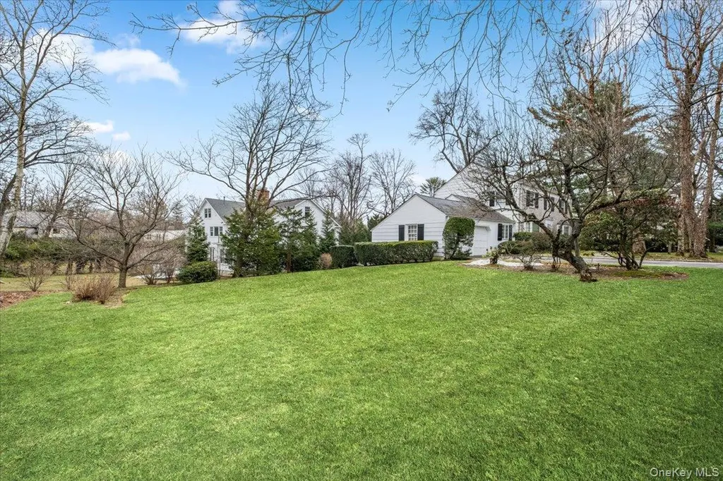 1 Normandy Lane Scarsdale NY 10583