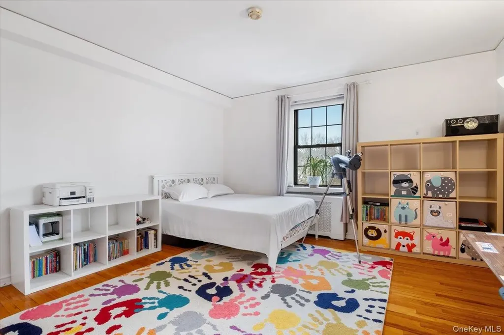 190 Garth Road Scarsdale NY 10583