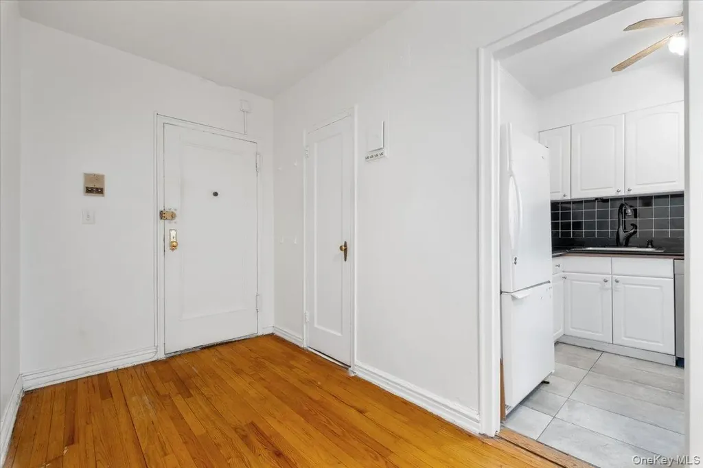 190 Garth Road Scarsdale NY 10583