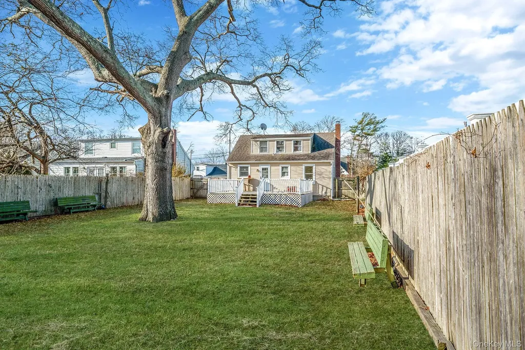 31 Walnut Avenue Patchogue NY 11772