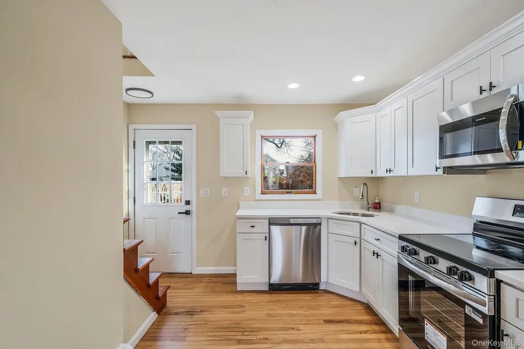 31 Walnut Avenue Patchogue NY 11772